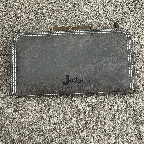 Justin Brown Wallet - Picture 2 of 4